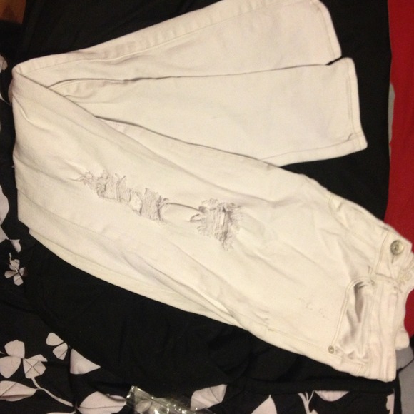 White ripped pacsun jeans - Picture 2 of 3