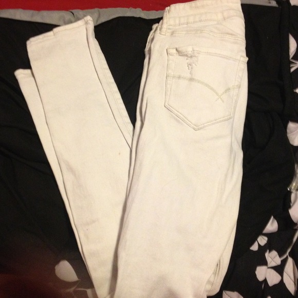 White ripped pacsun jeans - Picture 3 of 3