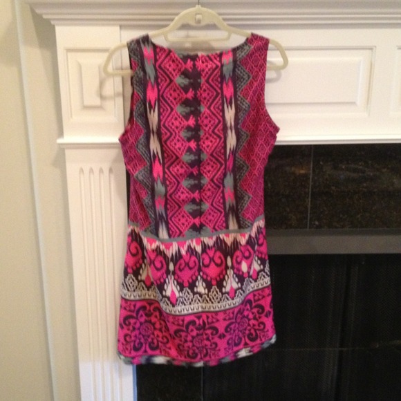 Fun Aztec Dress! - Picture 2 of 3