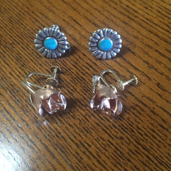 💝Sterling-turquoise & gold rose screw earrings. - Picture 1 of 4