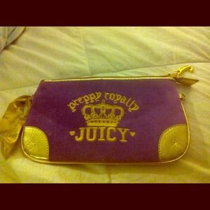 Bundled*for Jennifer Juicy Couture Small purse Bundled*for Jennifer Juicy Couture Small purse