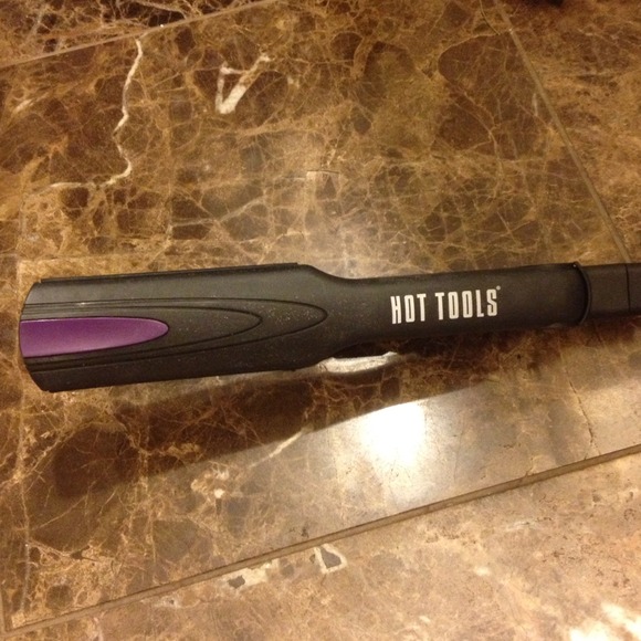 Hot Tools 1.5" Flat Iron Bundle