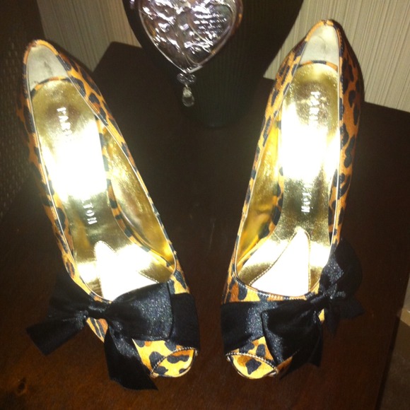 sold - Picture 2 of 4