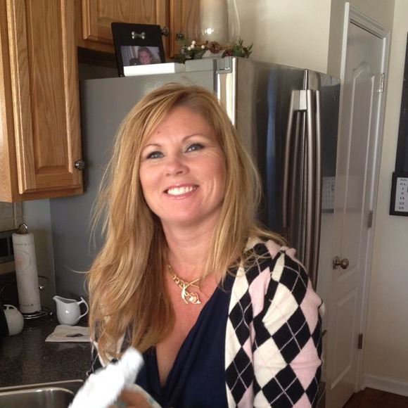 🎀Meet your Seller/Buyer🎀 - Picture 2 of 4