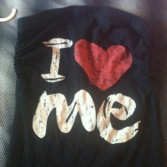 Cute "I <3 Me" tube top!