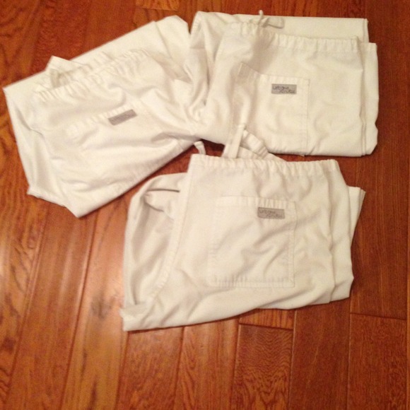 Bundle for @rocio_ldn 4 pair large scrub pants