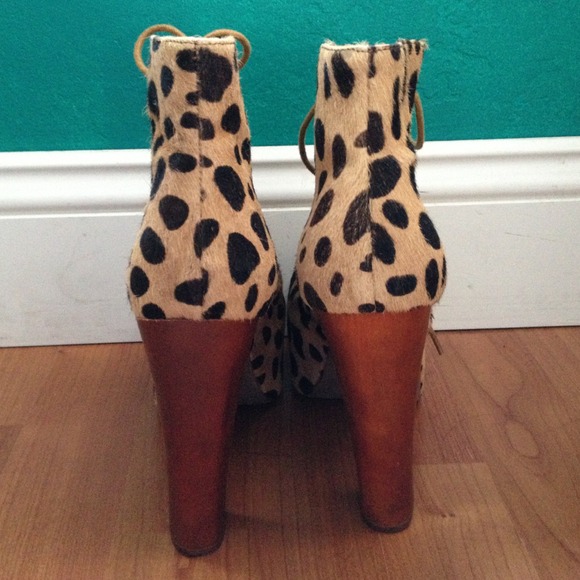 Jeffrey Campbell leopard litas! Size 7.5 (SOLD) - Picture 3 of 4