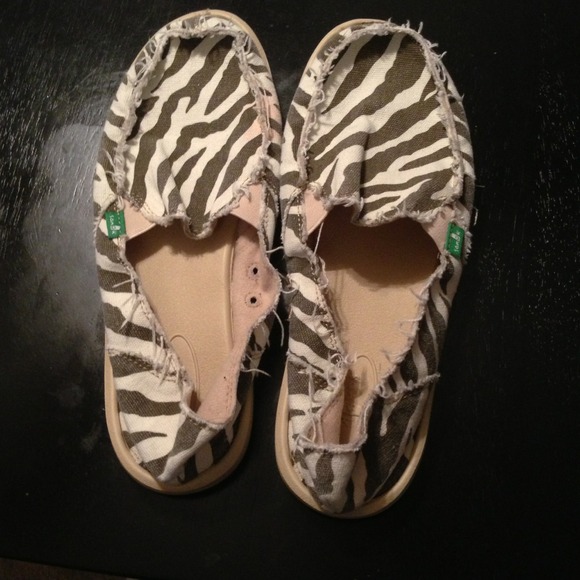 Women's Size 9 Sanuk Surf Sandals
