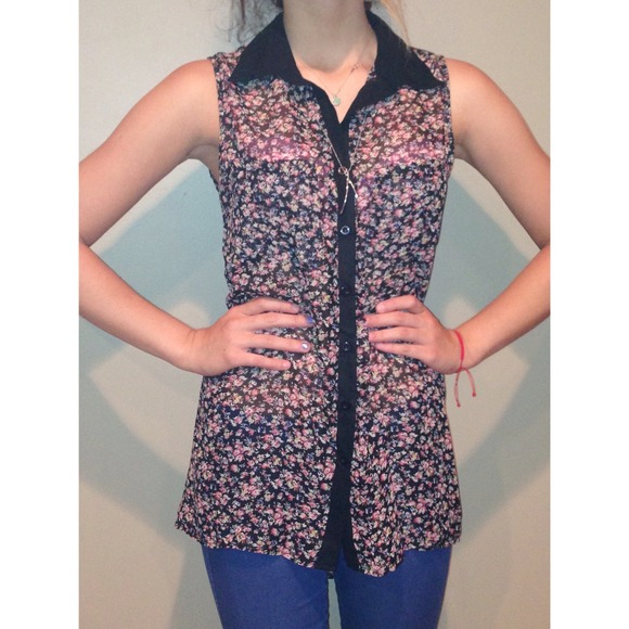 Floral print button-up top