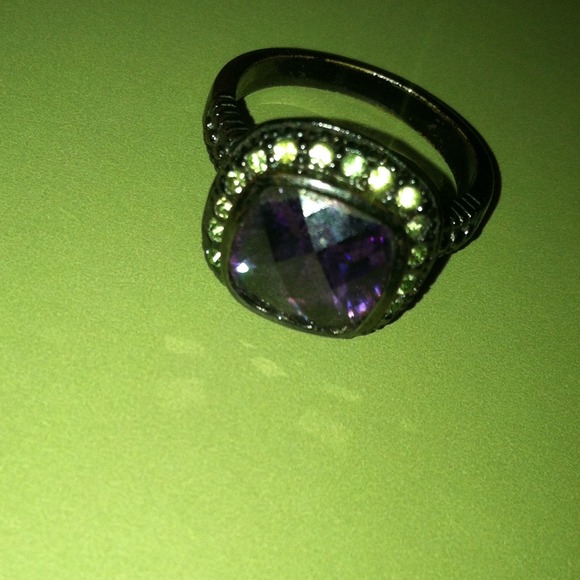 Multicolored ring - Picture 2 of 2