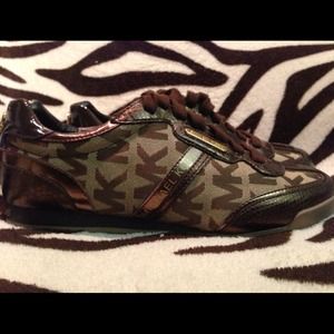New: Brown Michael Kors Sneakers