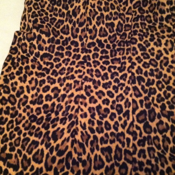 ❌SOLD❌Cheetah print form fitting dress!! - Picture 4 of 4