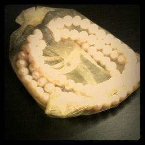 Authentic Pearl Bracelets