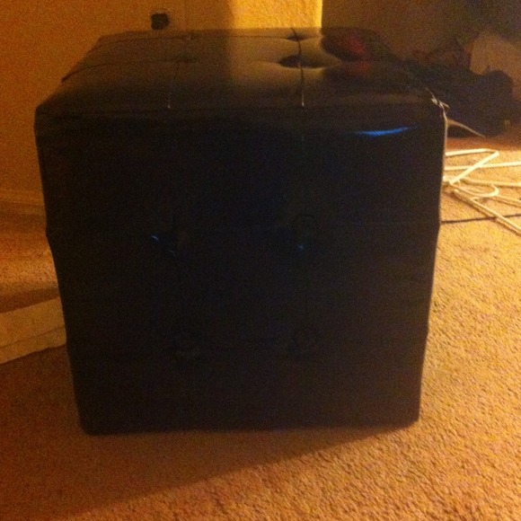 Cube chair