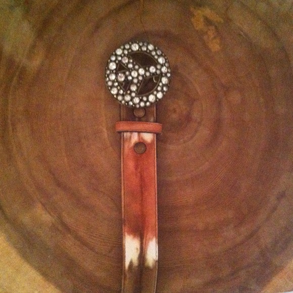 Jeweled peace sign leather belt