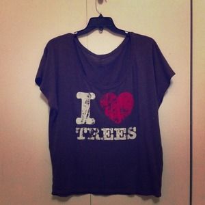 I <3 Trees Scoop Neck T-Shirt