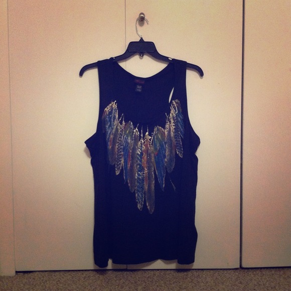 Plus Size Feather Tank Top