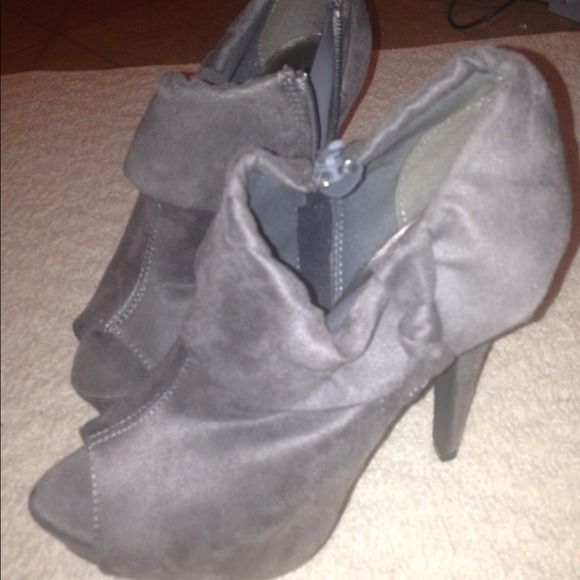 Charlotte Russe boot heels