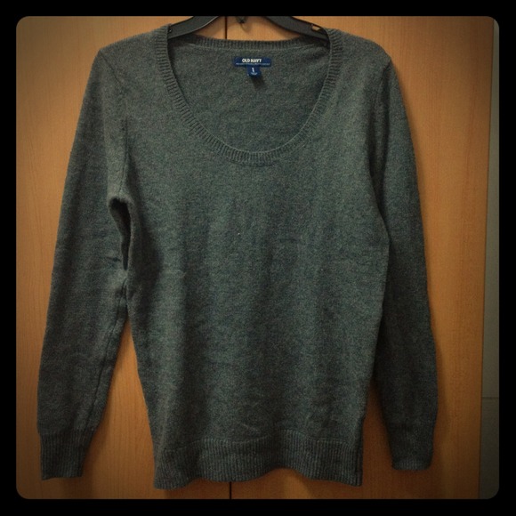 Scoop neck sweater - Picture 1 of 1