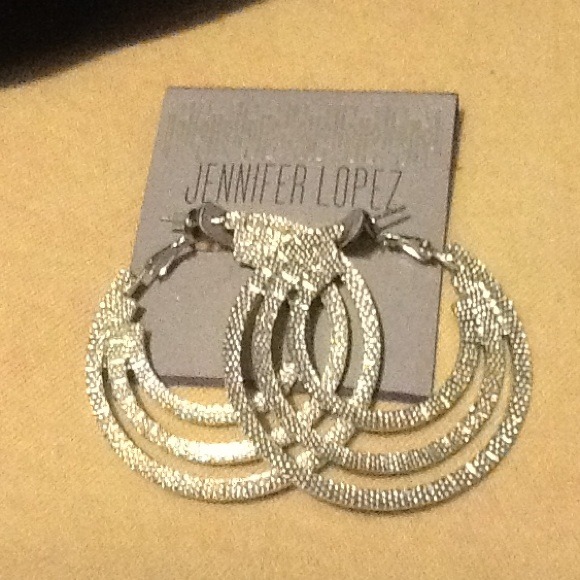Jenifer Lopez earrings