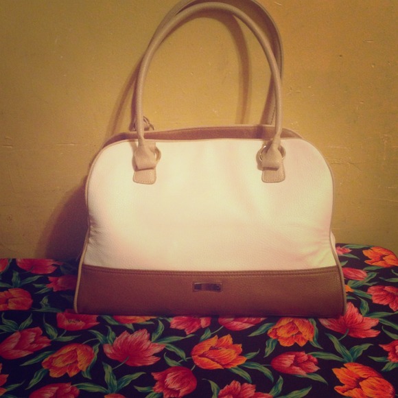 White And Beige Purse