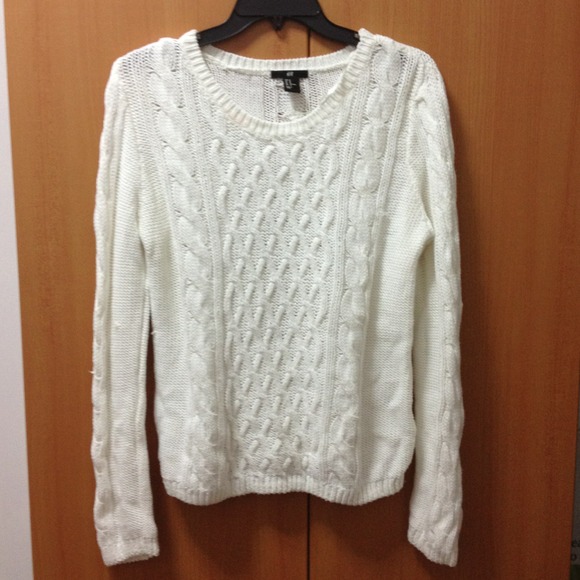 Oversized cable knit sweater - Picture 1 of 1