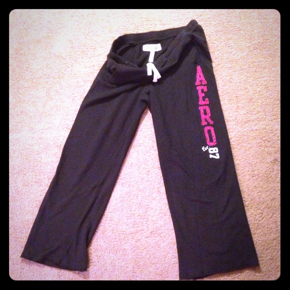 🌟🌟reduced🌟🌟Black aero sweatpants. Size XL