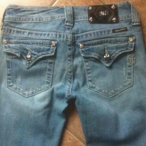 🎉REDUCED🎉Miss Me 28