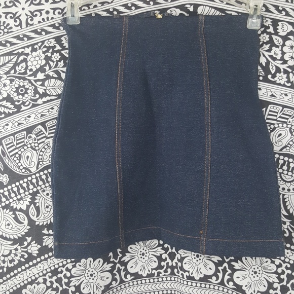 SOLD Topshop denim legging highwaisted mini skirt - Picture 3 of 6