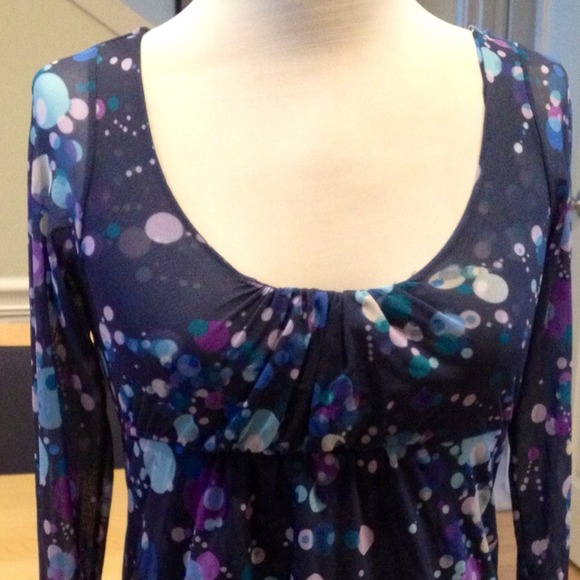 Sweet Pea Patterned Top - Picture 4 of 4