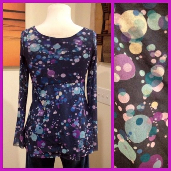 Sweet Pea Patterned Top - Picture 2 of 4