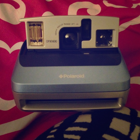 🚫SOLD🚫Polaroid One 600
