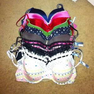 American eagle bra bundle. Ten bras !!