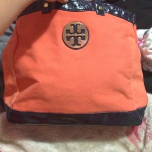 Beautiful Tory burch purse!!!!<33