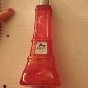 Bath & Body Works "Paris Nights" glitter spray!💖