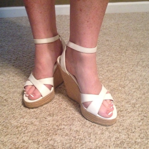 Cathy Shoes - ✅✅SOLD✅✅White strap sandals