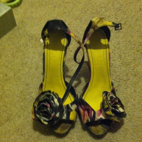 Floral shoes