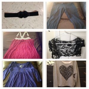 Simple black capri leggings