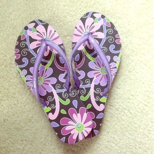 Vera Bradley purple punch thong sandals