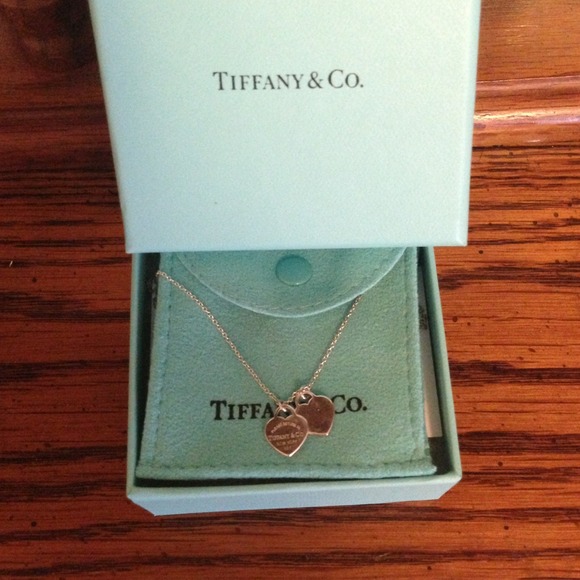 🚫Reduced🚫 Tiffany & Co. Double Mini Heart PDT