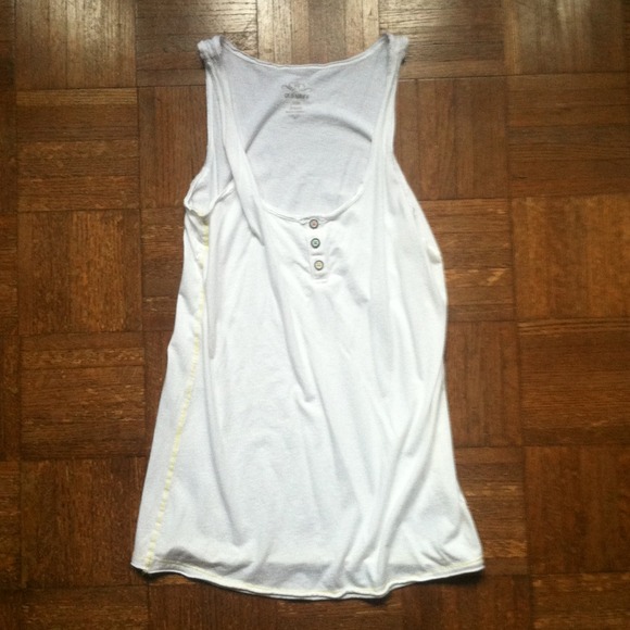 🚫TRADED🚫Loose White Tank Top (Small)