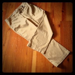 Favorite khaki pants - 10 petite -reduced
