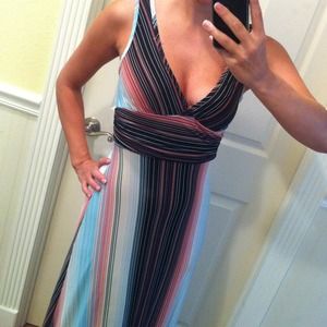 *REDUCED* Maxi dress