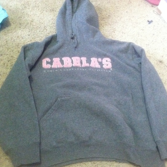 Cabelas sweatshirt