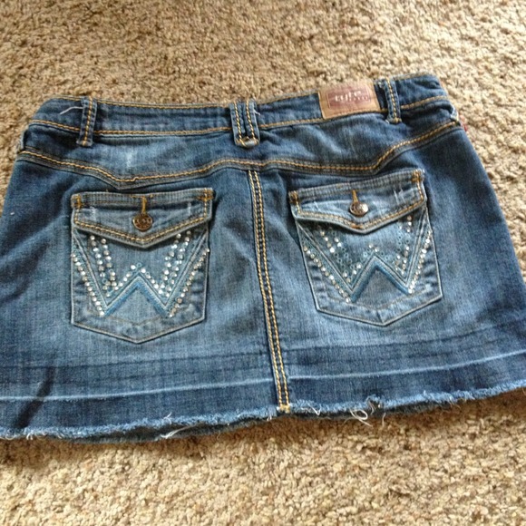Tyte mini skirt