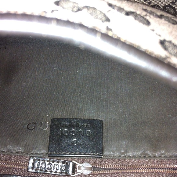REDUCED Authentic Gucci brown handbag little use - Picture 3 of 4