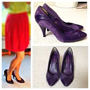Vintage style Purple Pumps