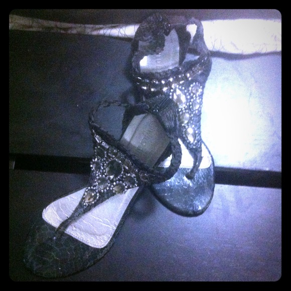 Snake skin rhinestone sandals