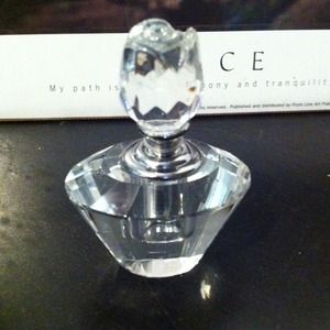 Rose top decorative glass bottle