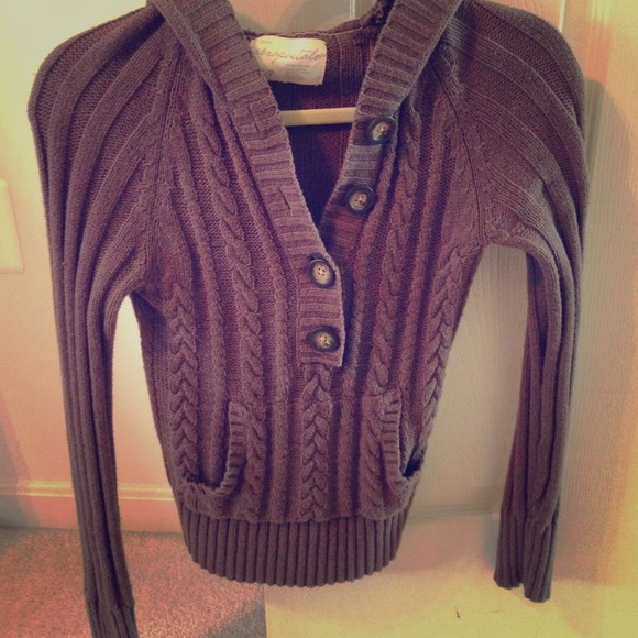 Aeropostale sweater